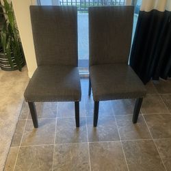 Table chairs 