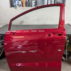 2021-2022-2023-2024-2025 TOYOTA SIENNA LEFT FRONT DOOR OEM USED #9843
