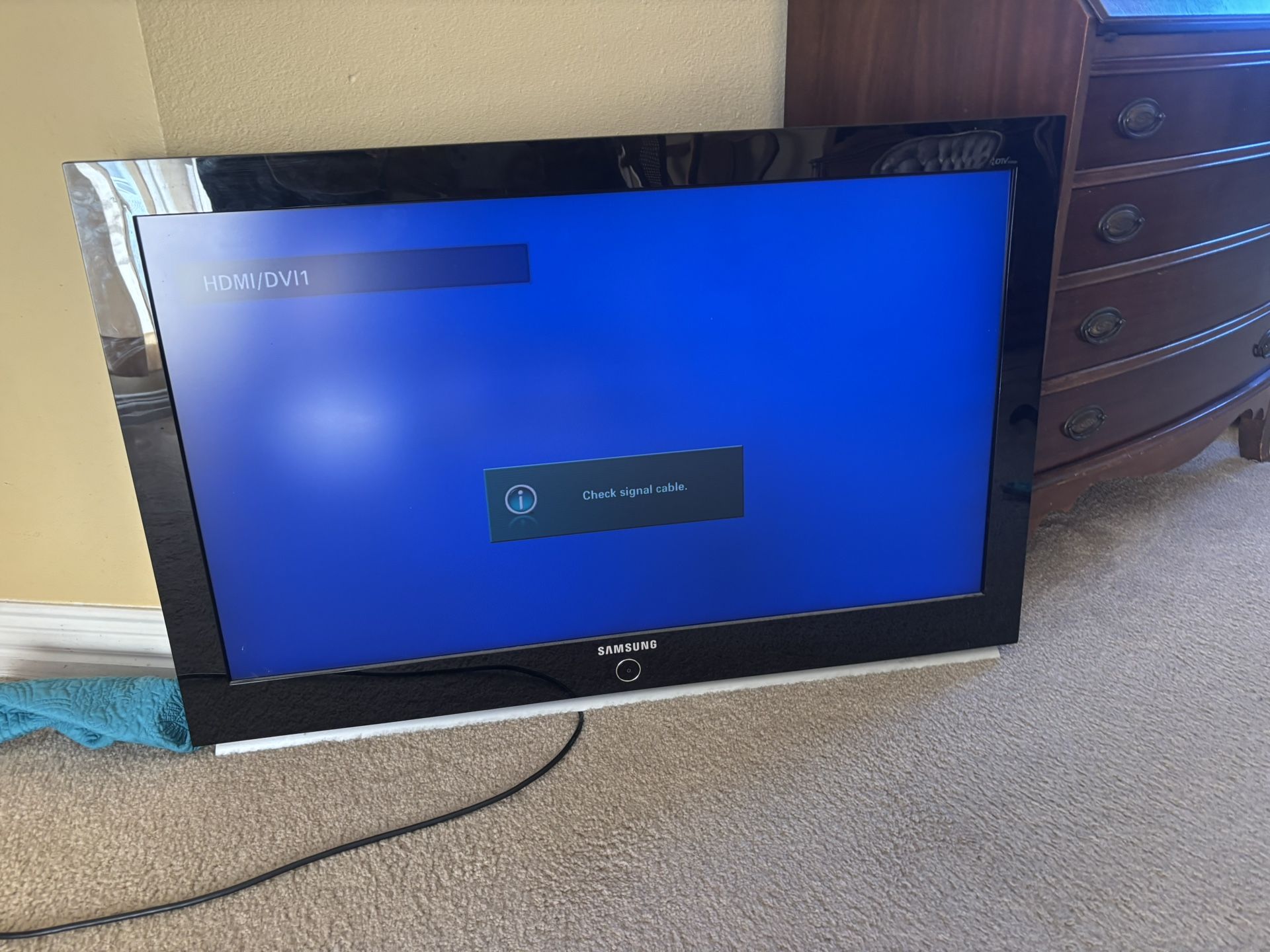 40in Samsung LED(Model LN-S4095D)