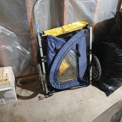 Pull Behind Kid  Card For Bike