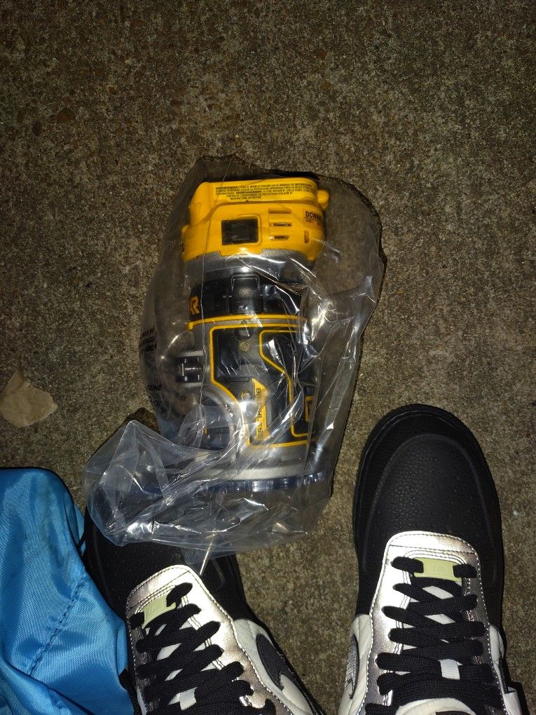 DeWalt 20v XR Router