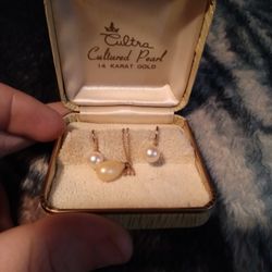 Vintage 14k Cultra Cultered Pearl Earrings & Imitation Pearl Necklace 