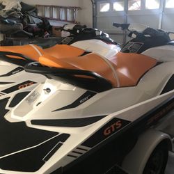 2017 Gts Sea-Doo with trailer