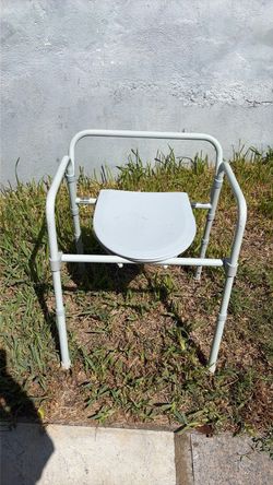 Portable plastic toilet chair with Seat