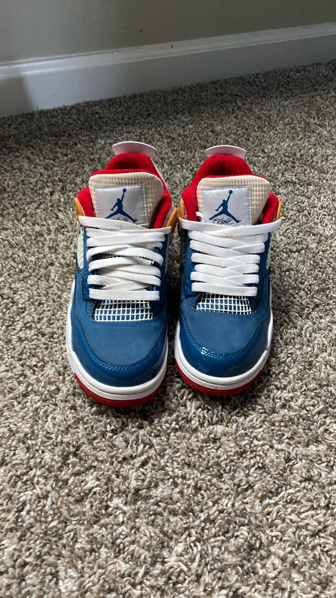 Jordan 4 Messy Room