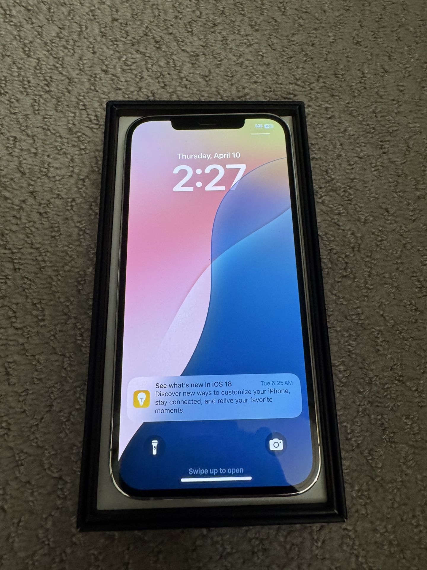 Silver iPhone 12 Pro Max 128gb AT&T