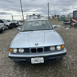 1990 BMW 525i