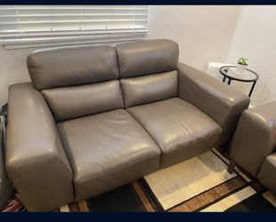 Leather Sofa & Loveseat
