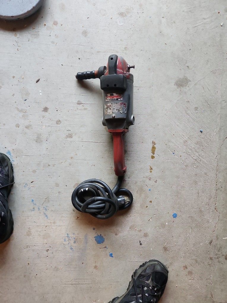 9" Angle Grinder