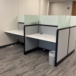 4 Person cubicle NEW