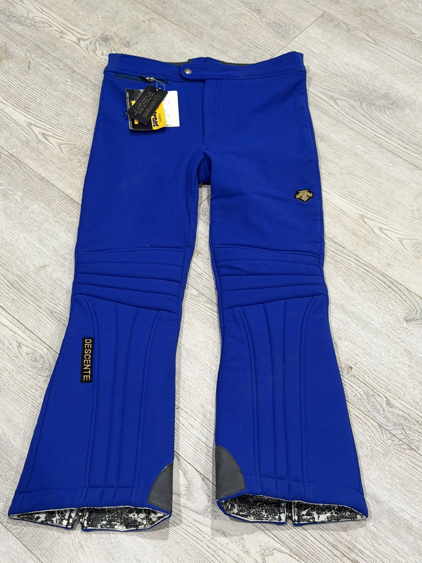 New W/tags Woman’s Descente Ski/snow Pants 34