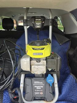 Ryobi 3000 PSI / 2.3 GPM Gas Pressure Washer powered by a Honda GCV160 engine
