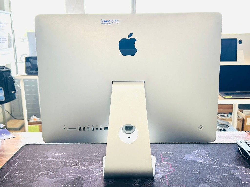 Apple iMac 21” Late 2012 2.7Ghz i5 16GB RAM 512GB SSD OS