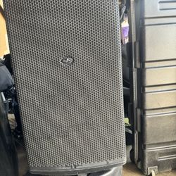 DAS avant 15A Powered speaker PA