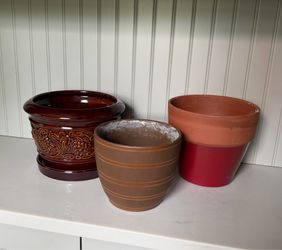3 ceramic planter pots