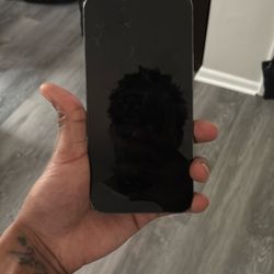 iPhone 14 PRO MAX LOCKED