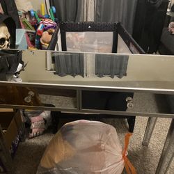 Mirror Desk 