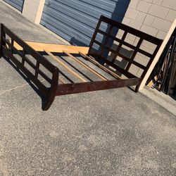 BEAUTIFUL QUEEN SIZE BED FRAMES $199 EACH