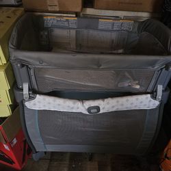 Baby's Sleeping Bed