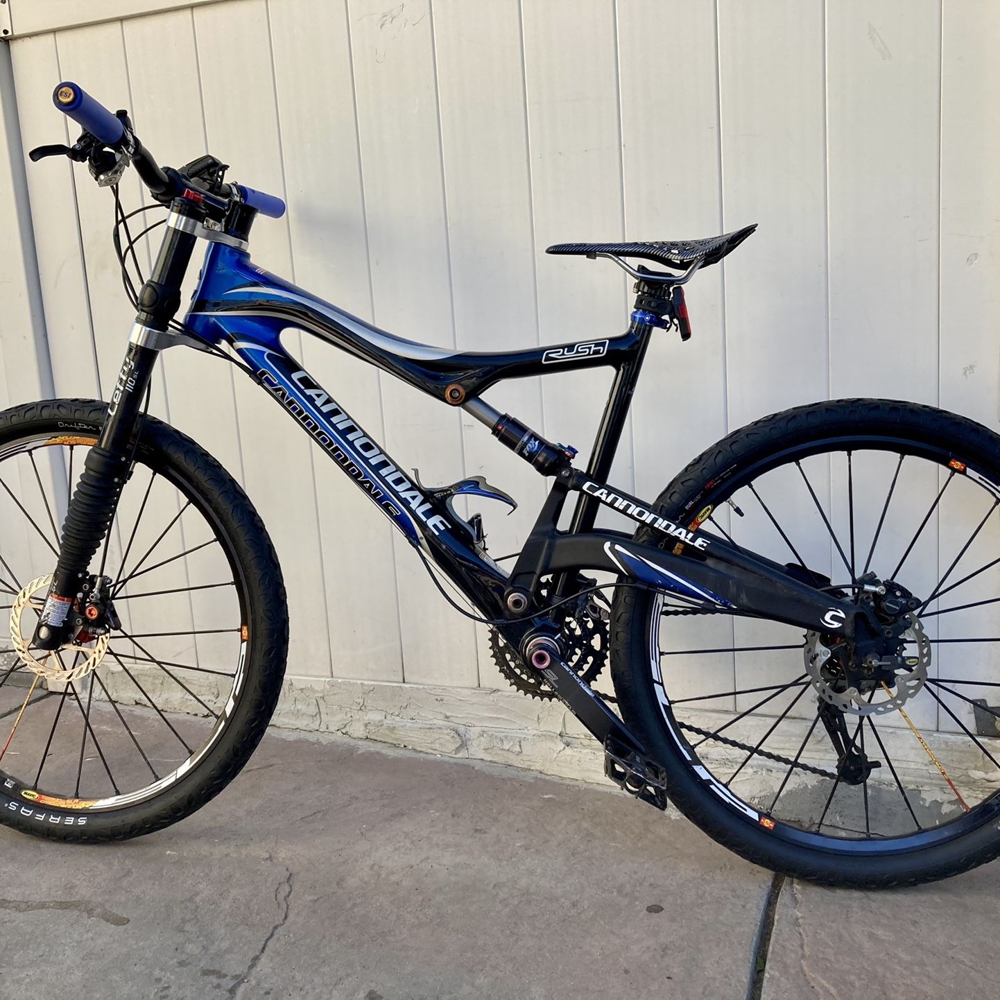 即買NG Cannondale RUSH Carbon2 L レフティー 整備済 即買NG Cannondale RUSH Carbon2 L レフティー 整備済 - メルカリ