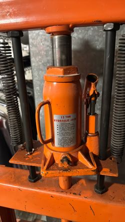 12 Ton Hydraulic Press