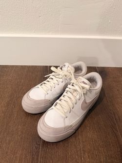 Nike Low-Top White Sneakers