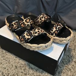 Women’s Donald Pliner Sandal