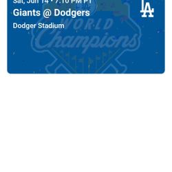Dodger Tickets 7fd Row S Free Parking 