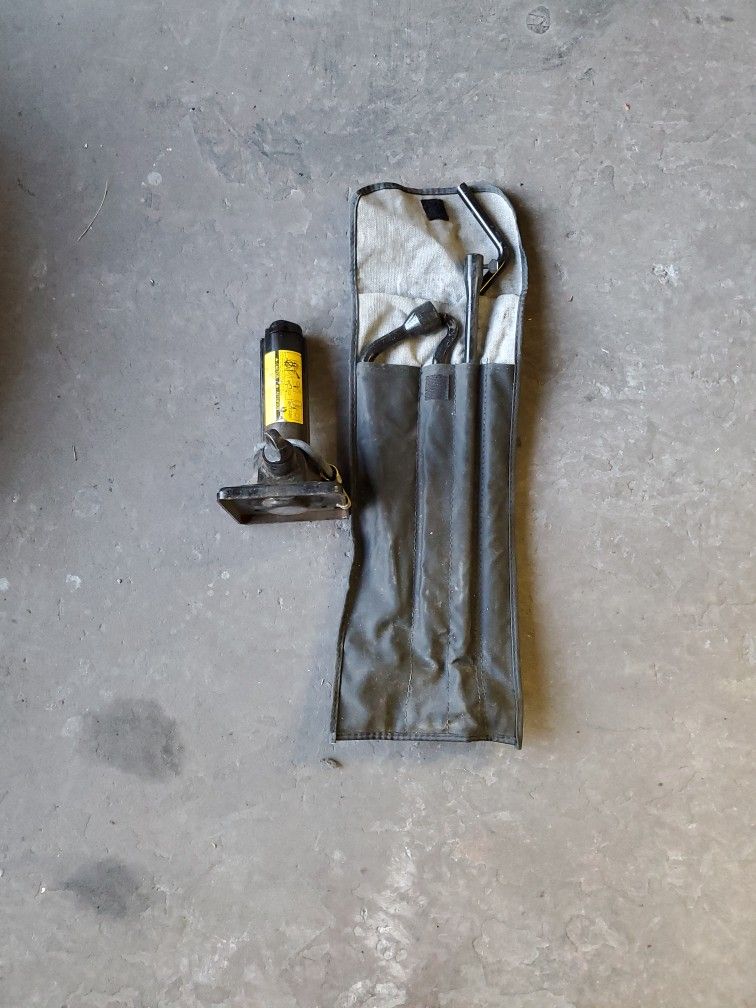 2002 Tacoma Tire Jack And Tools
