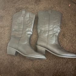 Black Cow Girl Boots
