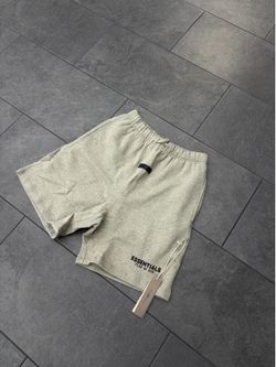 GREY ESSENTIAL SHORTS