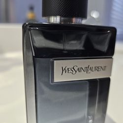 Yves Saint Laurent Y Eau Parfum 85% Liquid 