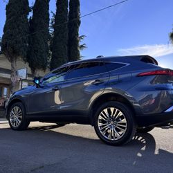 2021 Toyota Venza