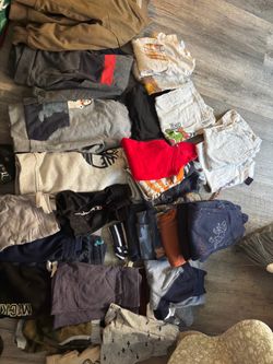 Boy clothes size 2T USED