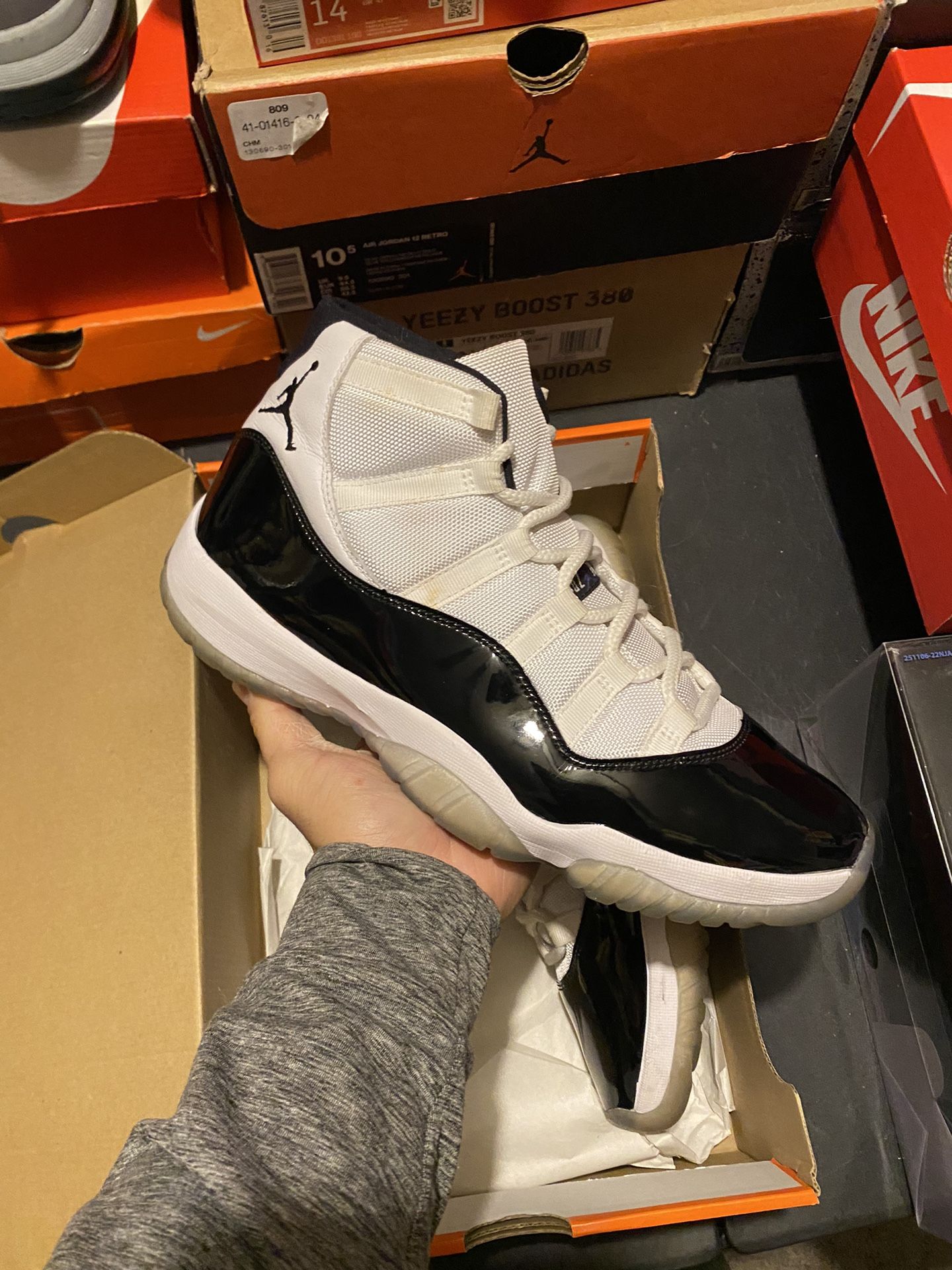 2018 Jordan Concord 11s size 11 USED But Clean