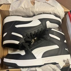 Men’s Puma Sneakers 