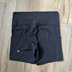 Lululemon black biker shorts size 8