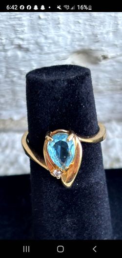 Dazzling Aquamarine Heart Ring