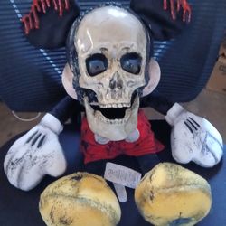 Mickey Mouse Plushie 