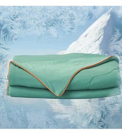 Brandnew(Queen) Cooling Comforter for Hot Sleepers & Night Sweats - IceyRest Cold Touch Technology, Lightweight Summer Blanket Breathable Silk Smooth 