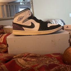 jordan 1 mid 