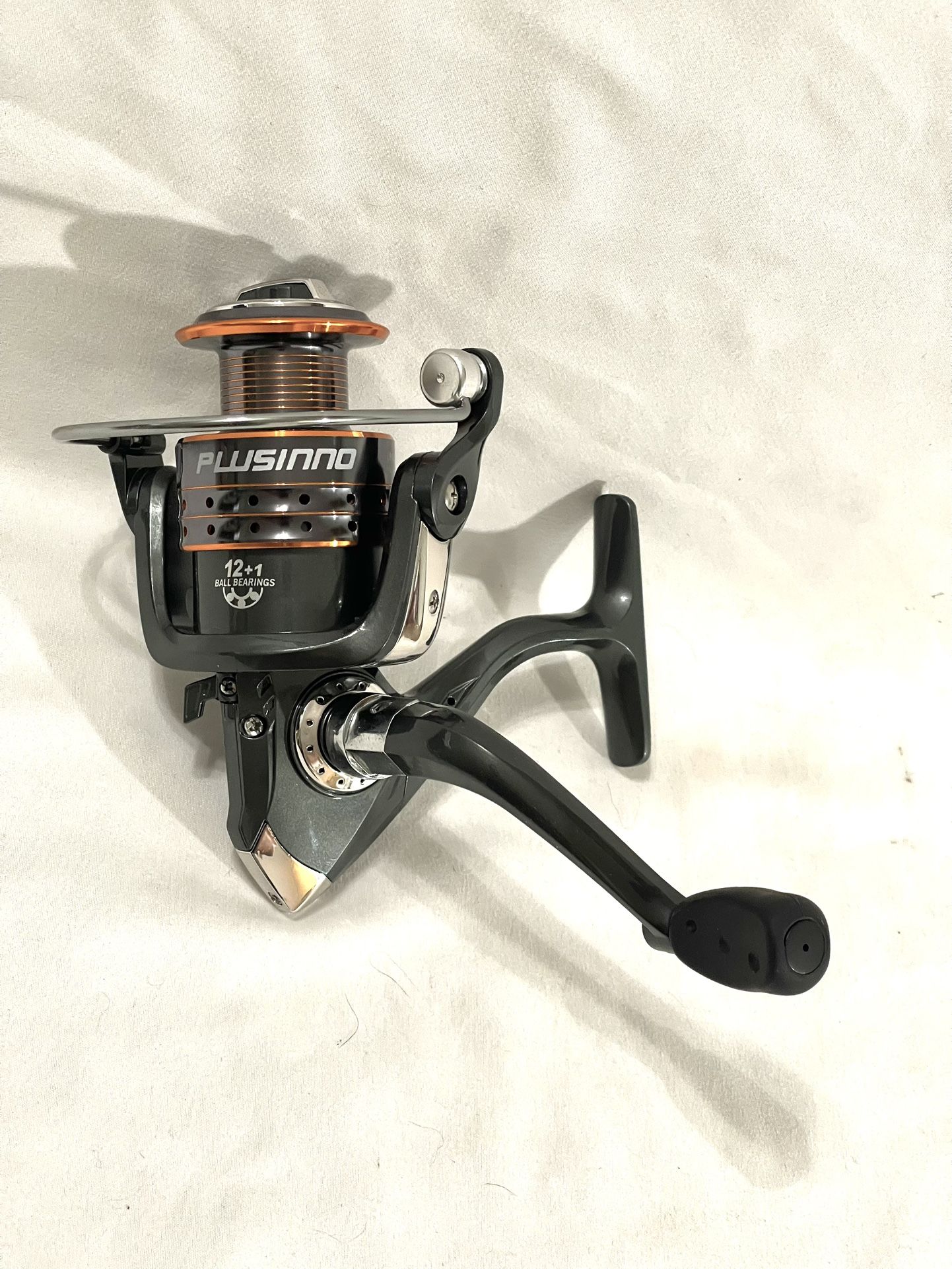 New No Box Never Used Plusinno (HA-3000) medium action, fishing reel