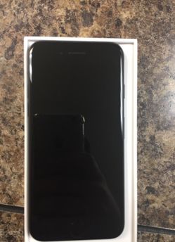 BRAND NEW IPHONE 7 T-MOBILE 32 GB JET BLACK!!