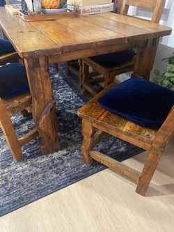 Pine table & 6 chairs
