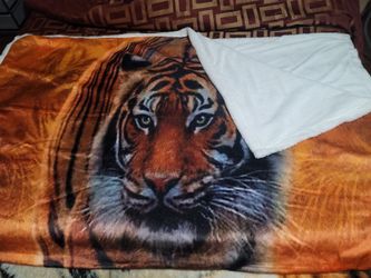 Tiger Throw Blanket 