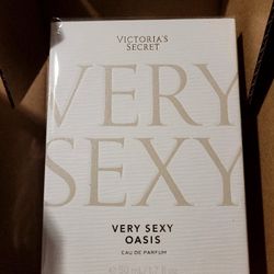 Very Sexy Oasis Perfume