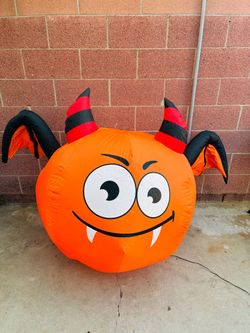 Halloween inflatable