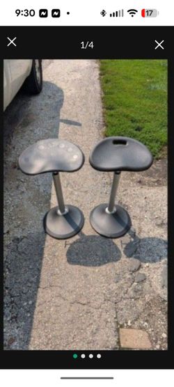 Focal Upright Mobis II Adjustable Height Seat 28"-38" FTS-2000-BK Black Have 2 $75 Each