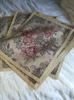 Table mats