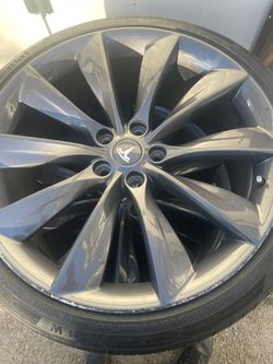 Tesla 21inch Wheels